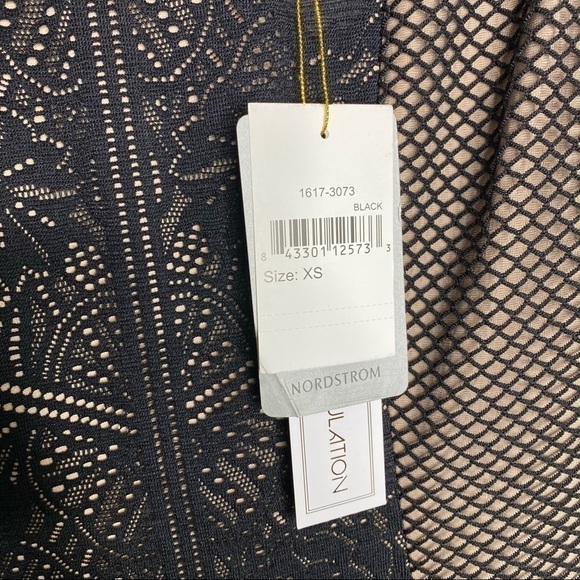 DRESS THE POPULATION Ashton Sheath Dress - Picture 5 of 10